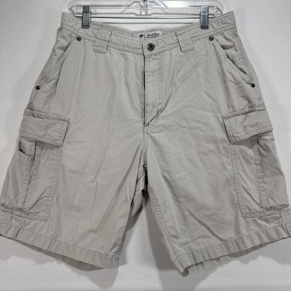 Columbia Other - Columbia Cargo Shorts Men's Size 32 Beige 9" Inseam Hiking Outdoor‎ Casual